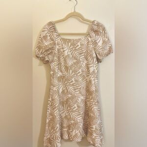 LOFT Cream and Tan Fabric